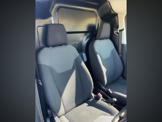 /photos/12388/56c310c4-eaef-4a33-8f75-77fe9a10582e_i320x240.jpg