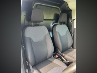 /photos/12388/fb37c465-d6d8-45f9-94c6-ff0b992ce9a7_i320x240.jpg
